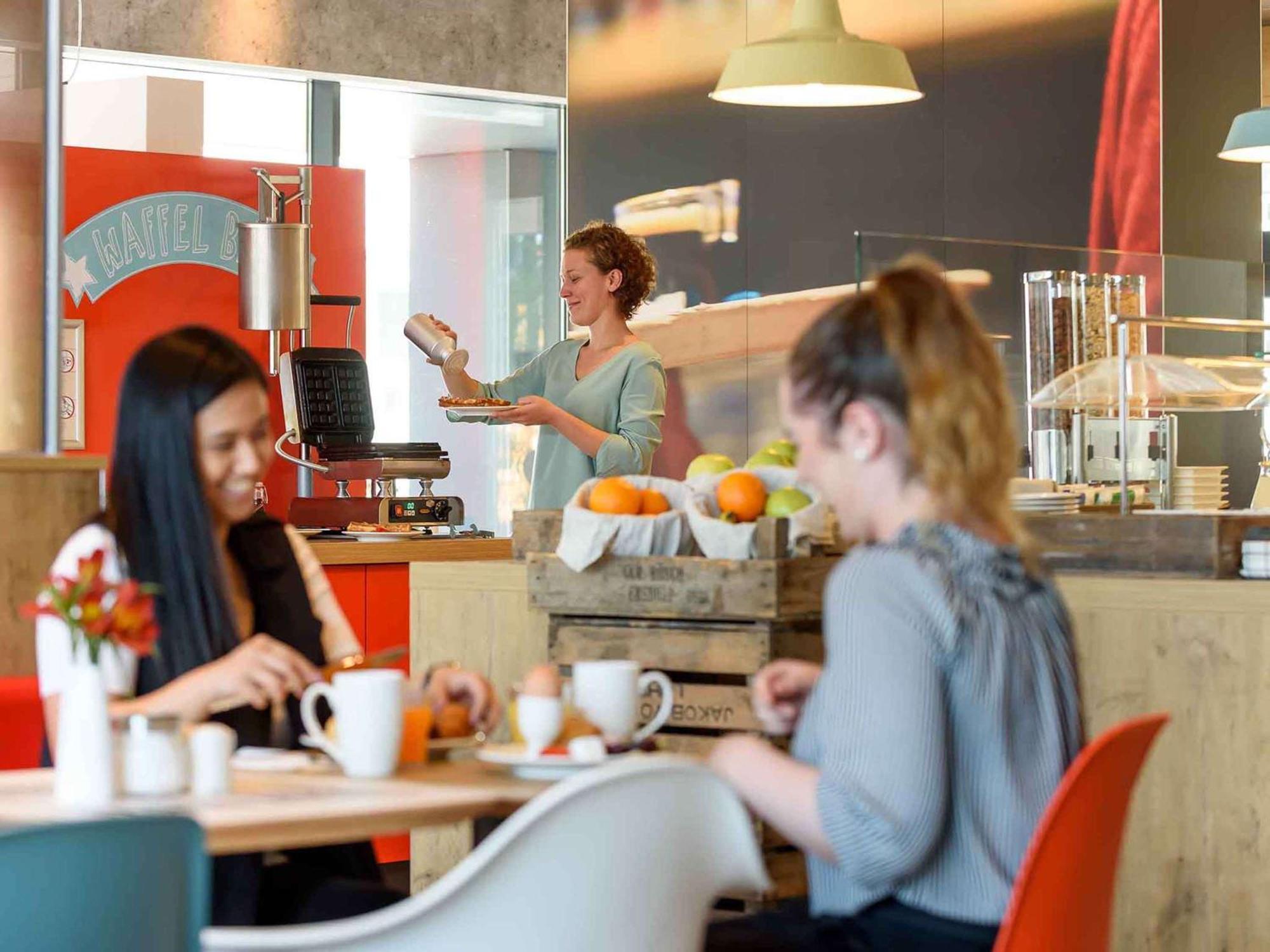 Ibis Hauptbahnhof 3* Wenen